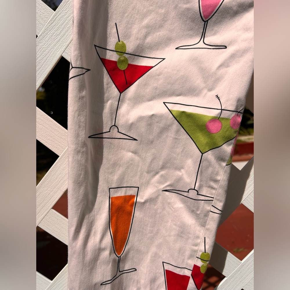 Lisa Says Gah called & wants these vintage pants back 🍸 - Picture 3 of 4